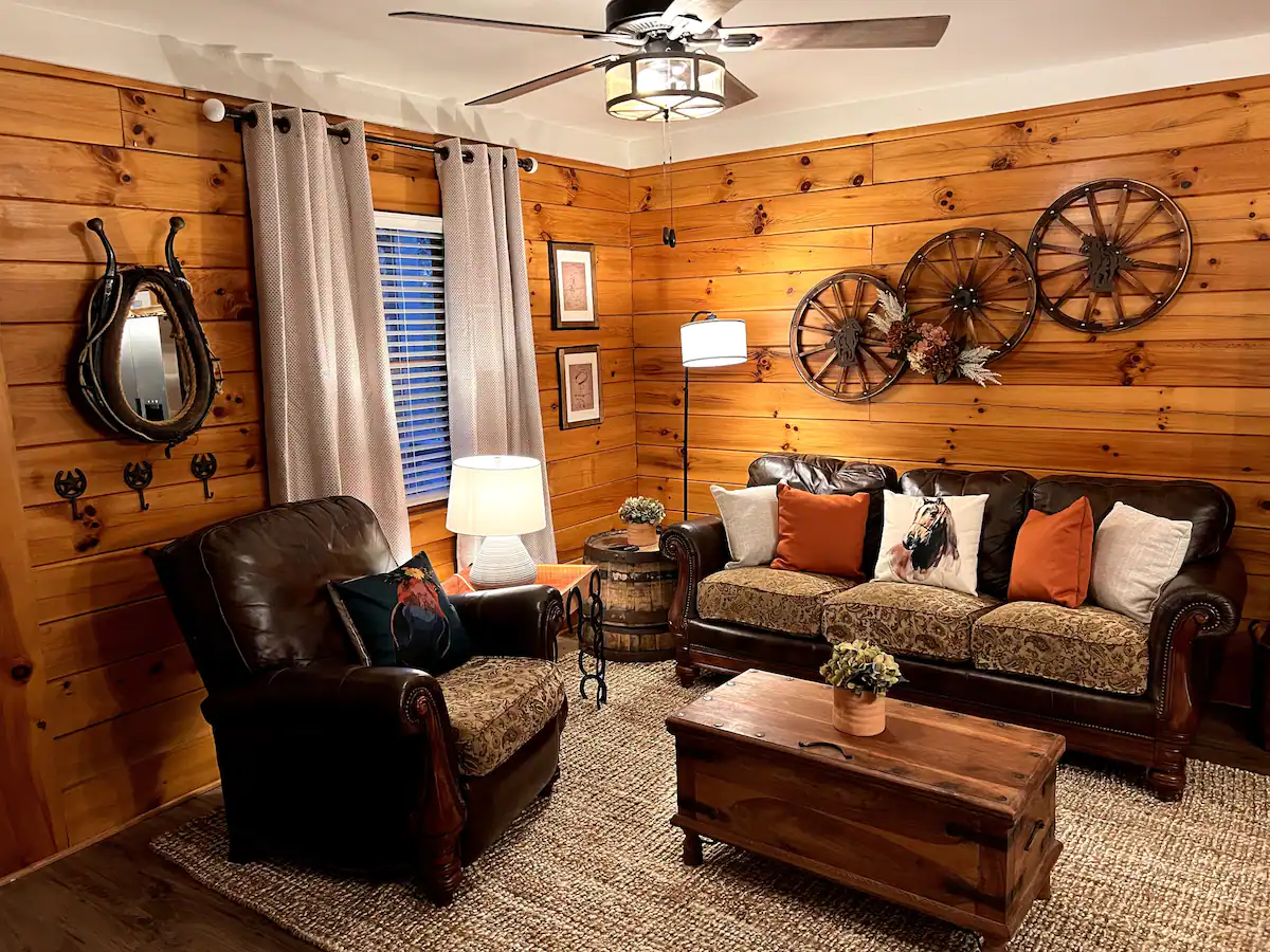 View of The Horse Cabin - Stay DMT